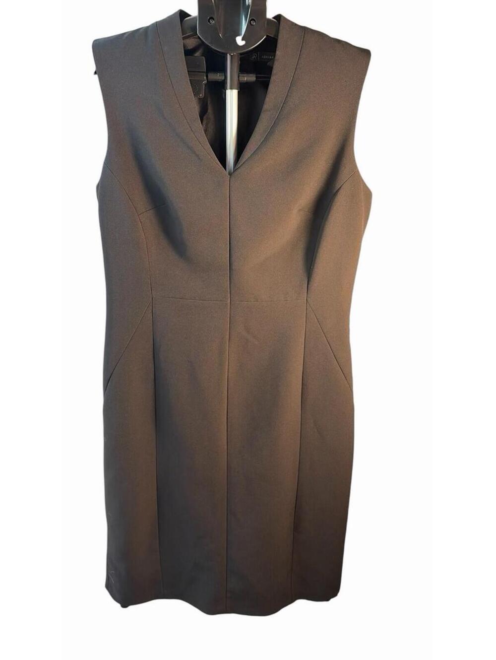 Adrianna Papell Black Sheath Dress V-Neck Sleeveless Lined Stretch Zip US 6